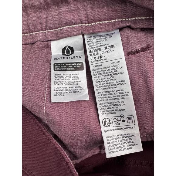 Levi's XX Chino Standard Tapered Burgandy Chino Pants Size 33 x 32 trendy comfy - Picture 9 of 12